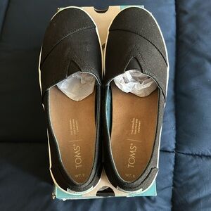 TOMS canvas slip-ons sneakers